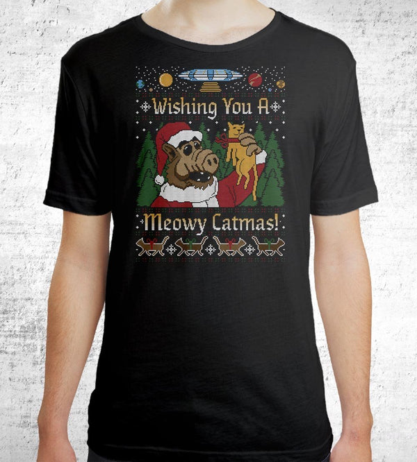 Lucky Sweater T-Shirts by COD Designs - Pixel Empire