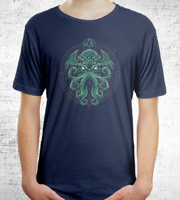 Great Cthulhu T-Shirts by StudioM6 - Pixel Empire